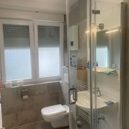 Mittelstation Nord Buxacher Strasse 23 Mit Bikerental Apartment
